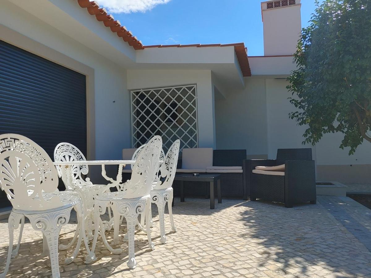 Lago Azul Villas Феррейра-ду-Зезери Экстерьер фото