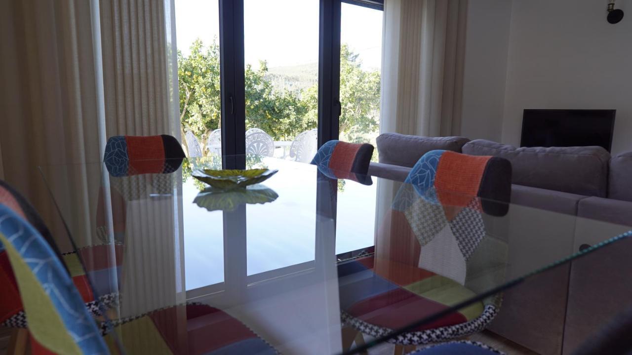 Lago Azul Villas Феррейра-ду-Зезери Экстерьер фото