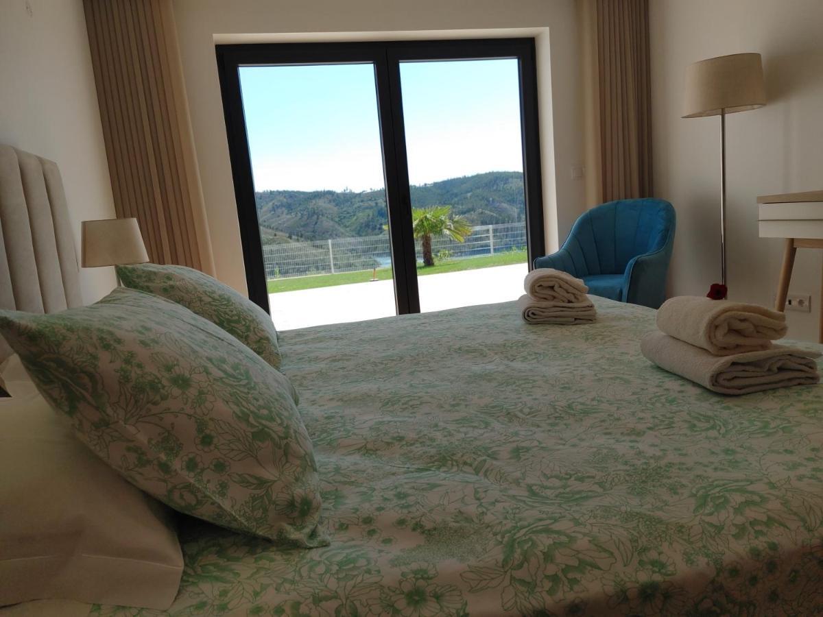 Lago Azul Villas Феррейра-ду-Зезери Экстерьер фото