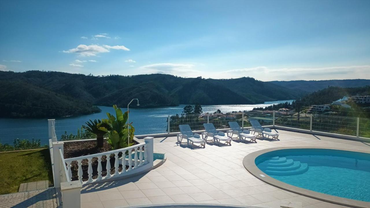 Lago Azul Villas Феррейра-ду-Зезери Экстерьер фото